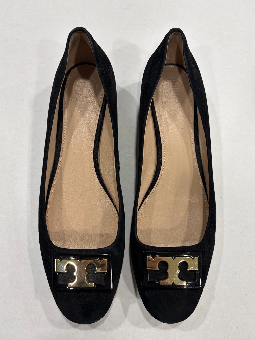 Tory Burch Black Suede Logo Plaque Flats - Picture 4 of 12